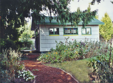 [The OutBack Inn Bed and Breakfast - Seattle, WA]